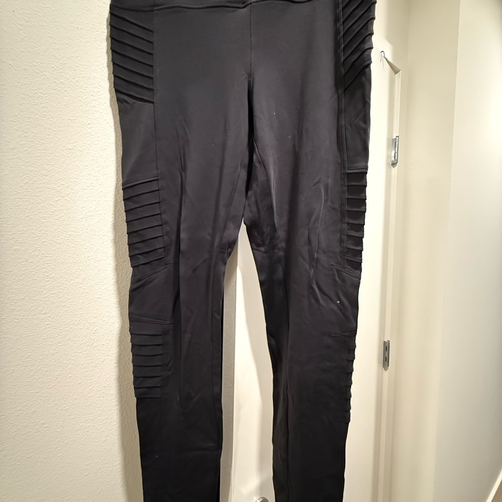 Athletes Black Women's leggings